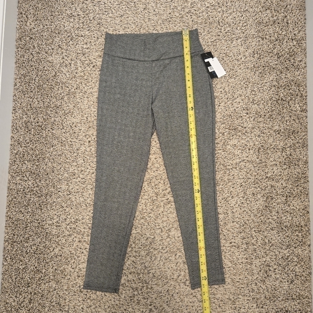 Ashley Blue Petite Black and White Stretch Pants Size Petite Medium - Picture 9 of 16